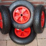 Import 3 skelterwielen 400x8 naaldgelagerd en 1 met vierkant